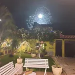 Suíte no jardim - Praia dos Anjos