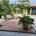 Suíte no jardim - Praia dos Anjos