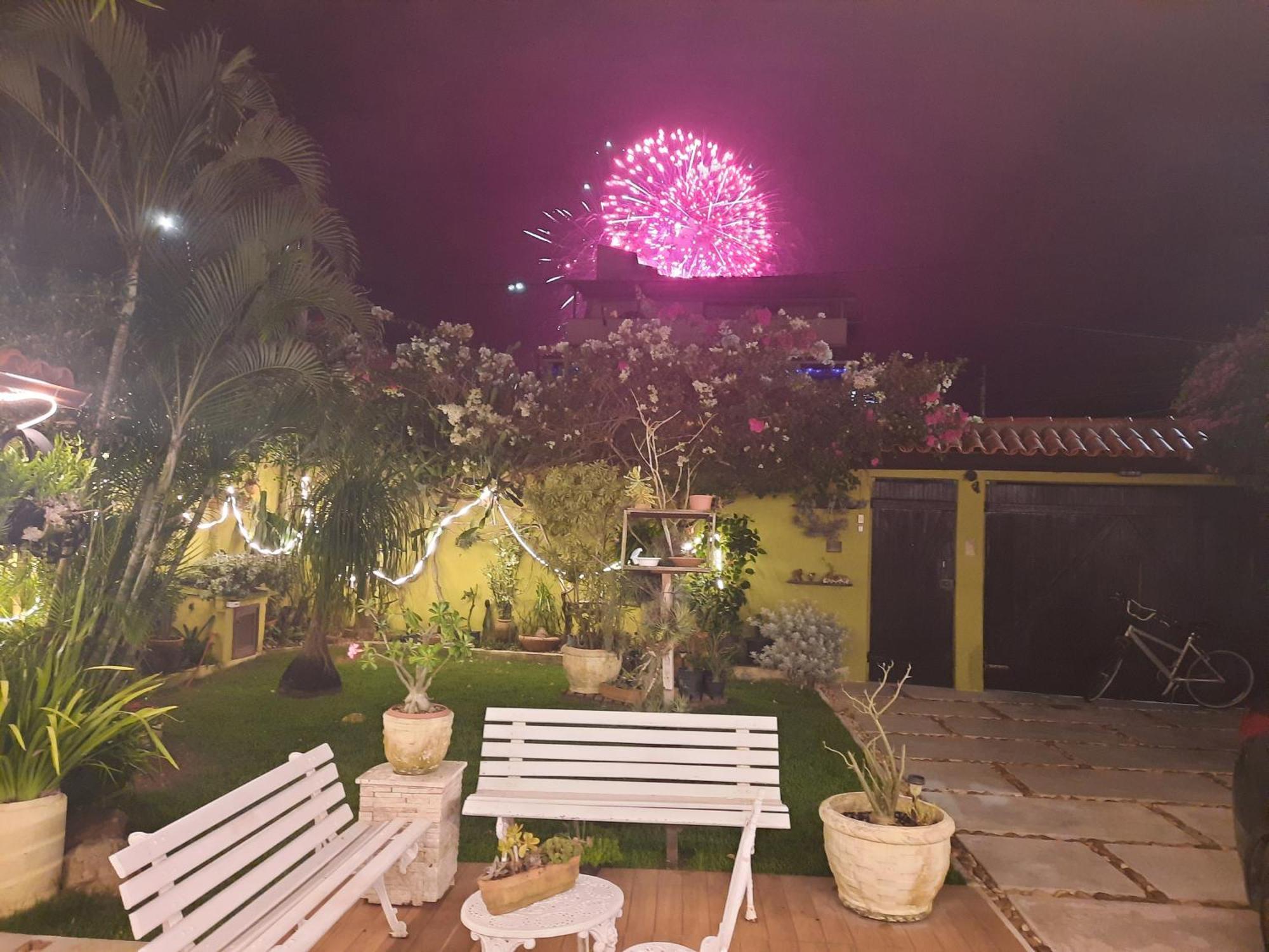 No Jardim - Dos Anjos