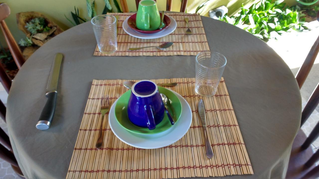 No Jardim - Dos Anjos Acomodação com café da manhã  *